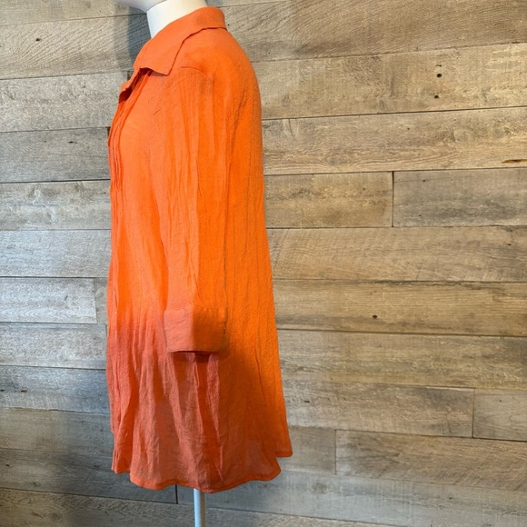 Papillon women’s orange button up roll tab sleeved tunic in size medium - Picture 2 of 12
